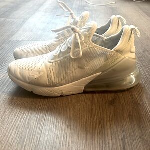 Nike Air Max 270